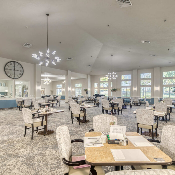 Grace Assisted Living Nampa Dining Room with Clock